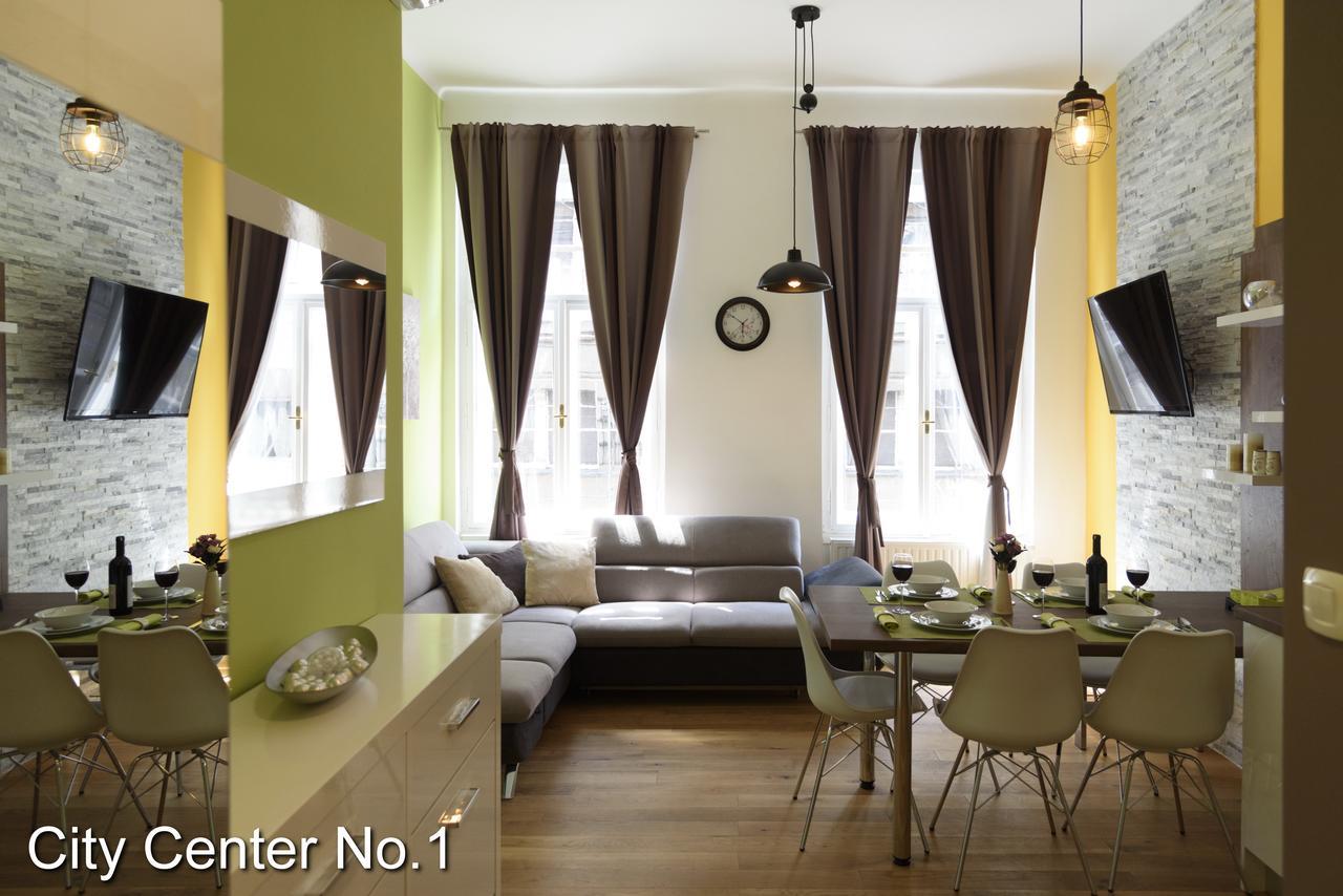 Apartments City Center Zagreb Bagian luar foto